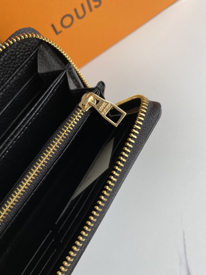 Louis Vuitton Wallet 19*10 cm