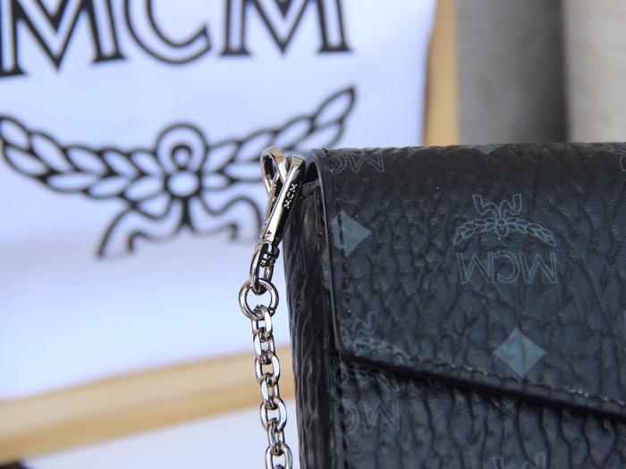 MCM Women Shoulder Bags 23.5*14*5cm