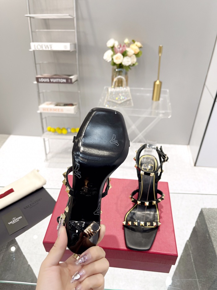 Valentino Rockstud Goatskin Pumps Size 35-41 3-Color