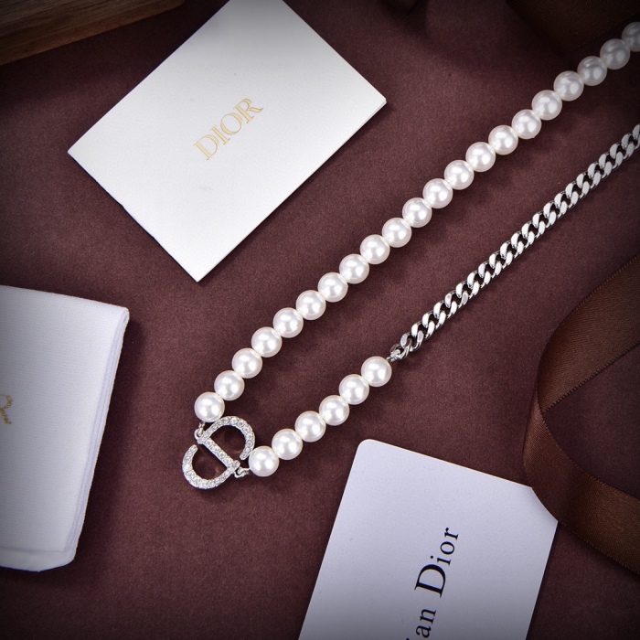 Dior Necklace