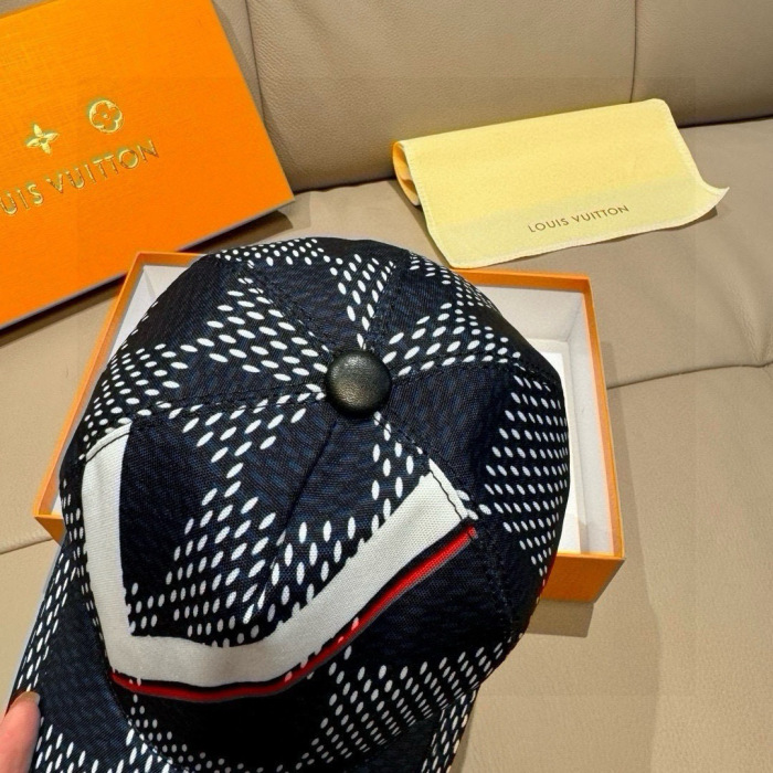 Louis Vuitton Baseball Cap 2-Color