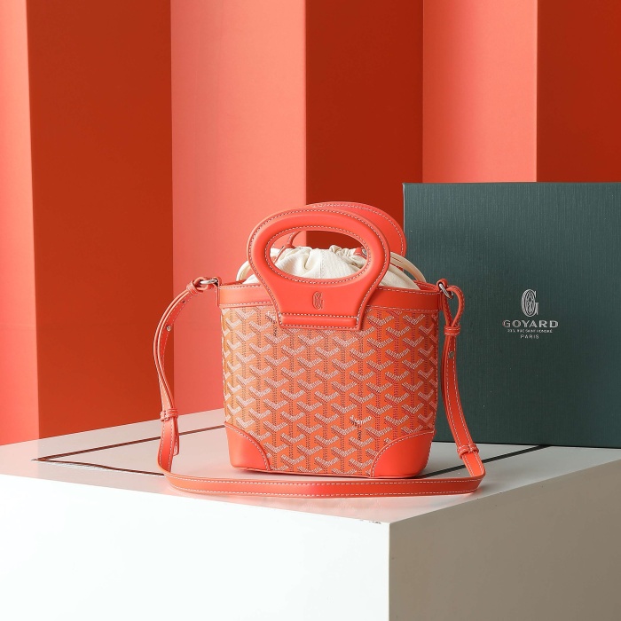 Goyard Beluga Shoulder Bags Size 23*18.5*8cm