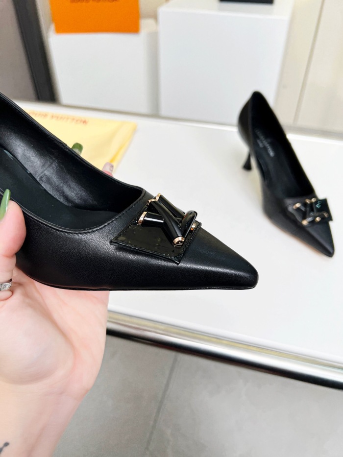 Louis Vuitton Signature Pumps Size 35-41 4-Color