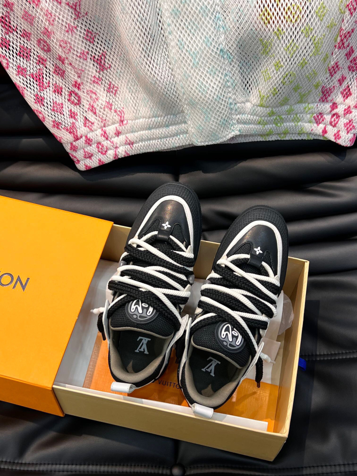 Louis Vuitton LV Skate Sneaker Size 40-46 4-Color