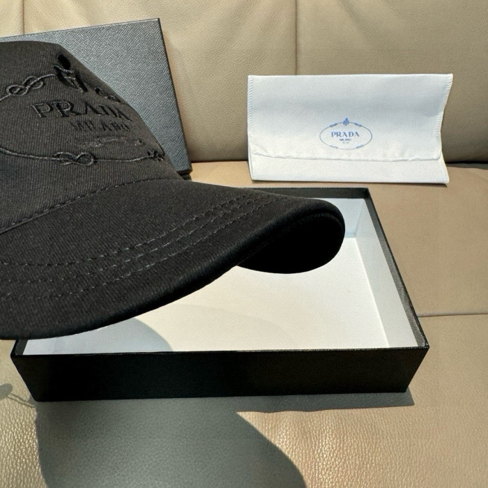 Prada Baseball Cap 2-Color