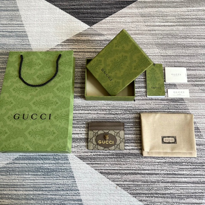 Gucci Neo Vintage GG Supreme card case Size 10*7cm Style: 597557