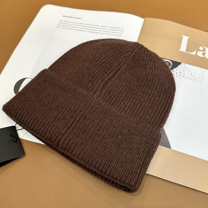 Fendi Knitted Hat