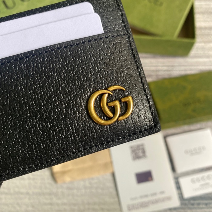 Gucci GG Marmont card case Size 11*7cm Style: 657588