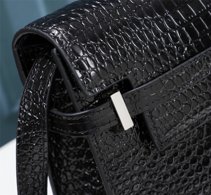YSL Manhattan Women Shoulder Bags Size 29*20*7cm