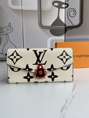 Louis Vuitton Wallet 19*10 cm