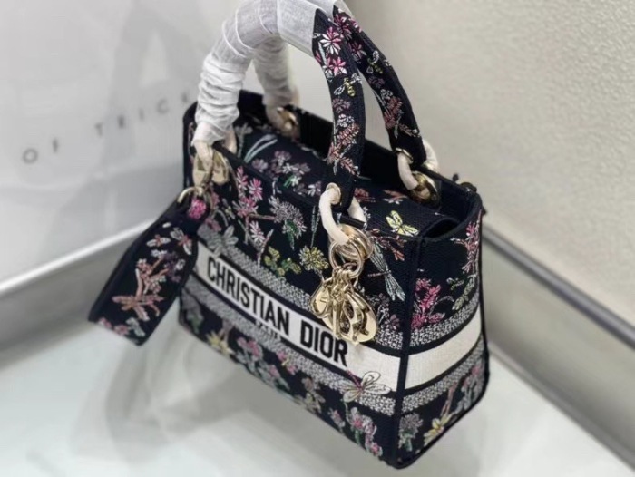 Dior Lady Women Shoulder Bags 24*20*11cm