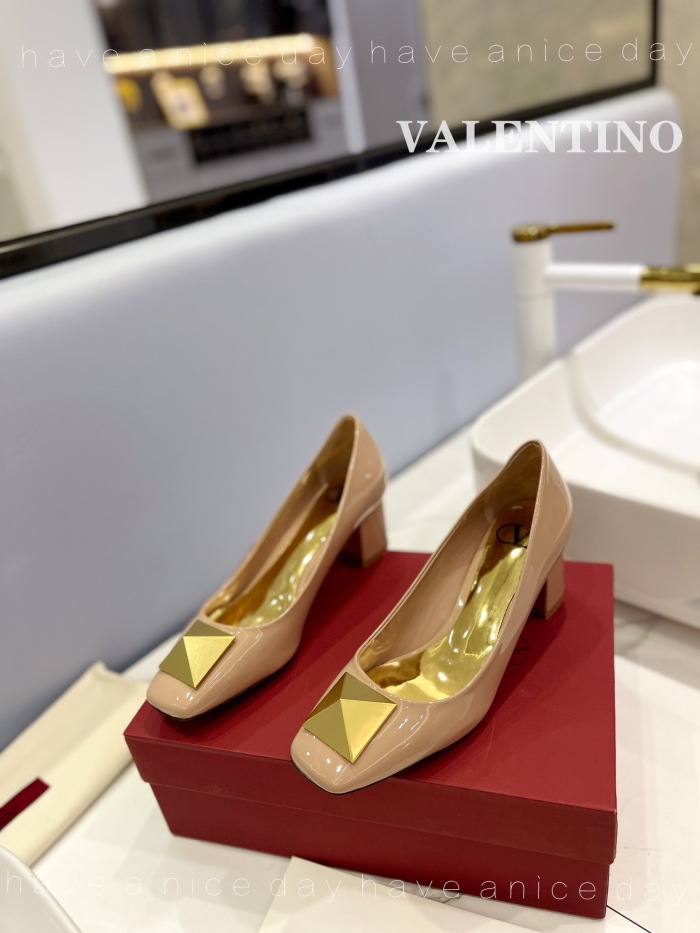 Valentino One Stud Patent Leather Pumps Size 35-41 4-Color