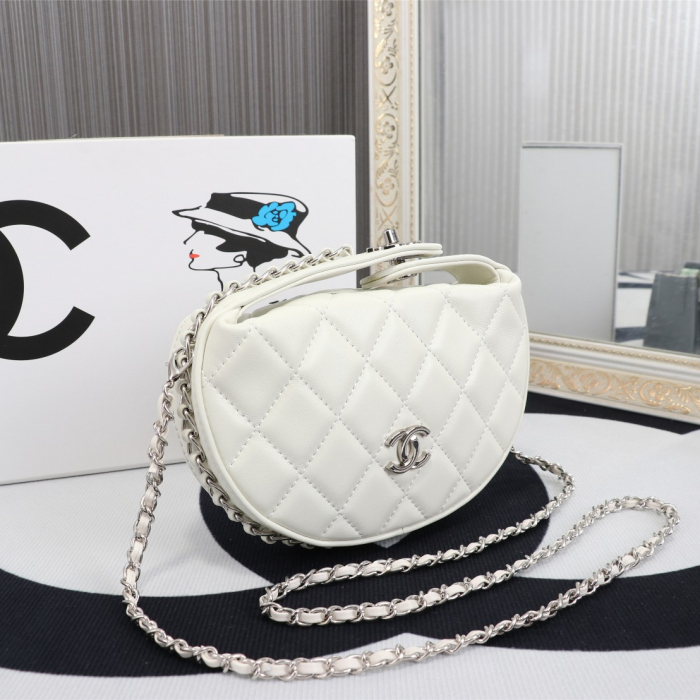 Chanel Chain Shoulder Bags Black White