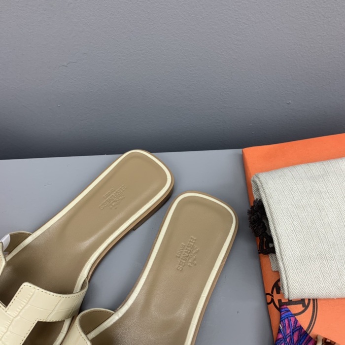 Hermes Oran Slippers Size 35-41  9-Color