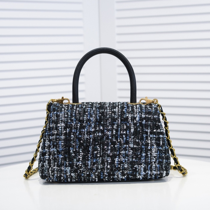 Chanel Chain Shoulder Bags Handbags Size 26*16*9cm 2-Color