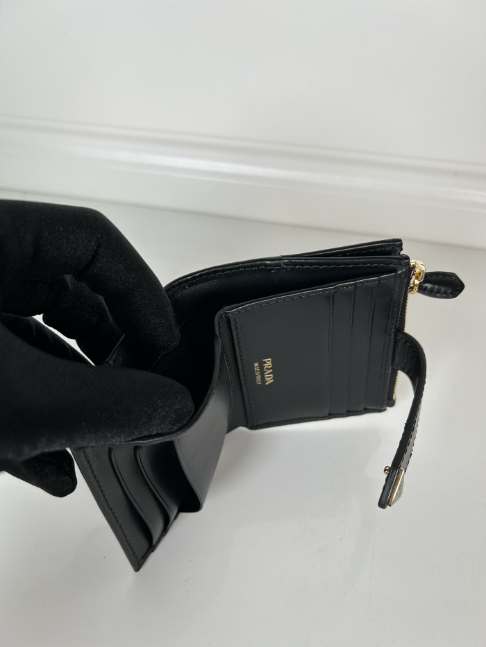 Prada Card Holder Size 10*8cm