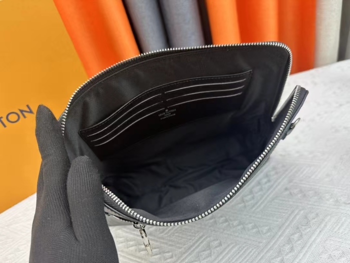 Louis Vuitton New Pouch Damier Graphite  Clutch Bags Size 21*27*5cm