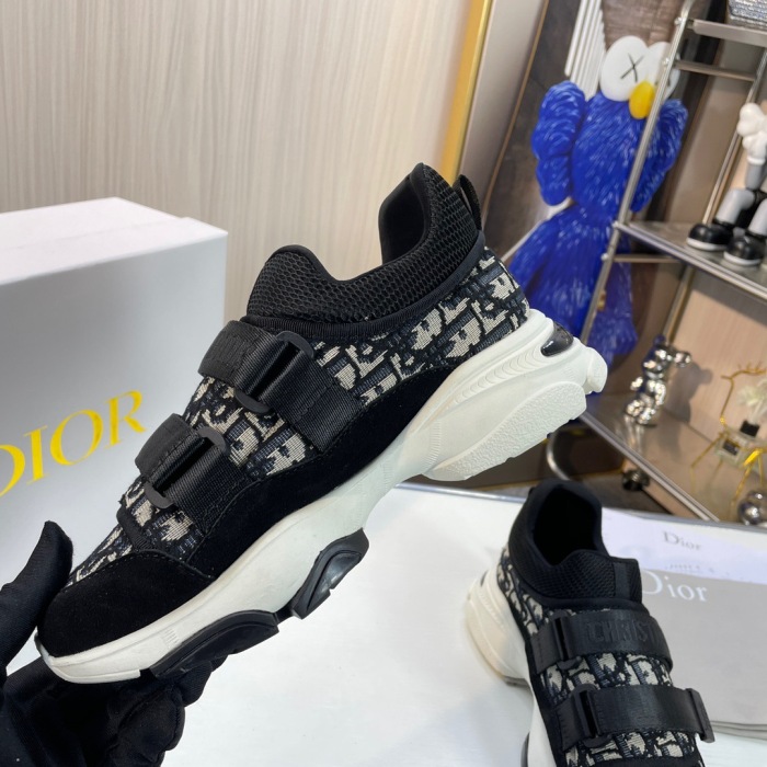 Dior D-Wander Sneaker Size 36-40 4-Color