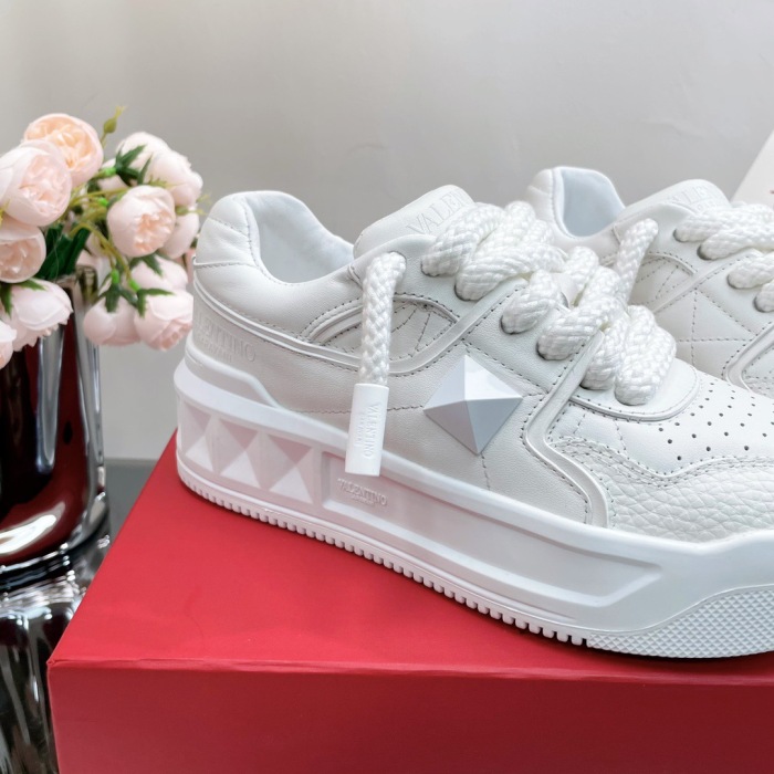 Valentino One Stud XL Sneaker Size 36-45   5-Color