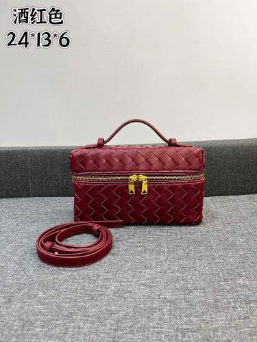 Bottega Veneta Vanity Case Shoulder Bags 24*13*6cm