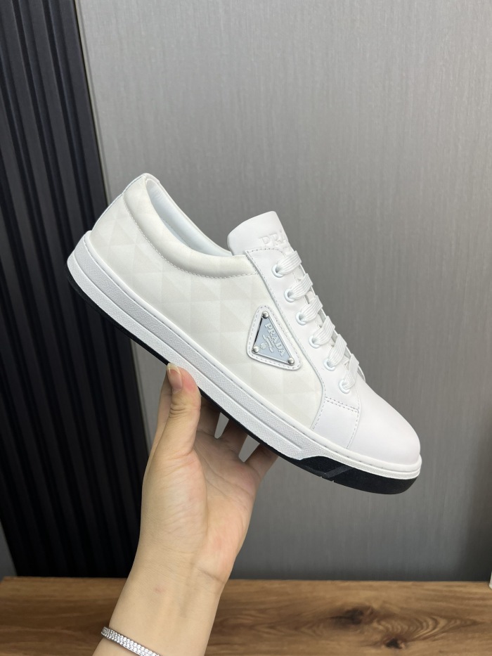 Prada New Sneaker Size 36-46  3-Color