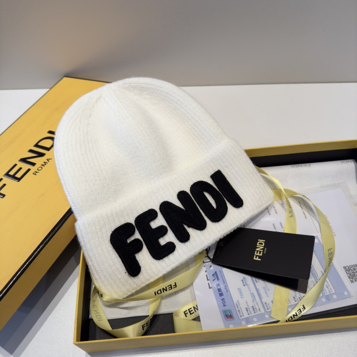 Fendi Knitted Hat