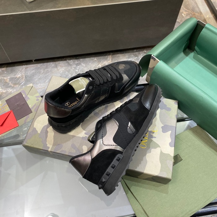 Valentino Camouflage Rockrunner Sneaker Size 39-45   11-Color