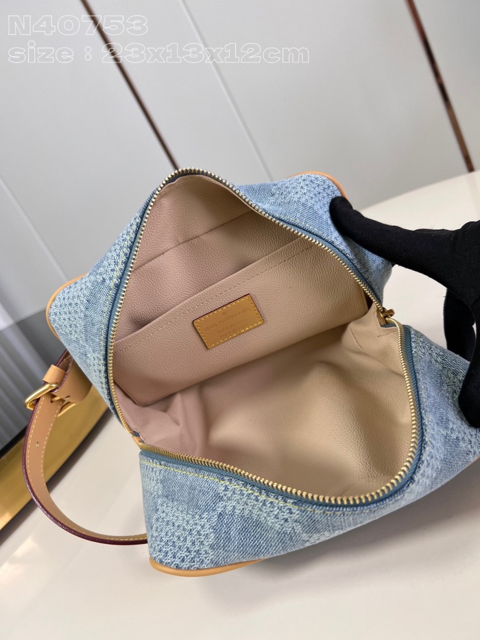 Louis Vuitton N40753 Locker Dopp Kit Bags Size 23*13*12cm