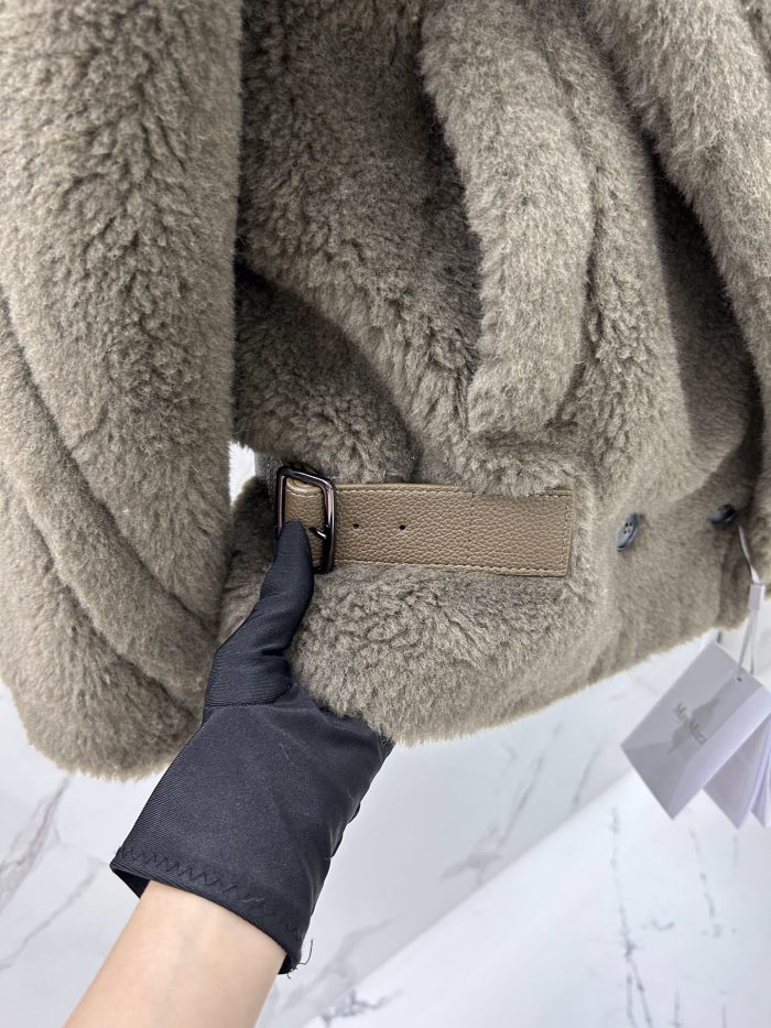 Max Mara Teddy fur Short coat Size XS-M