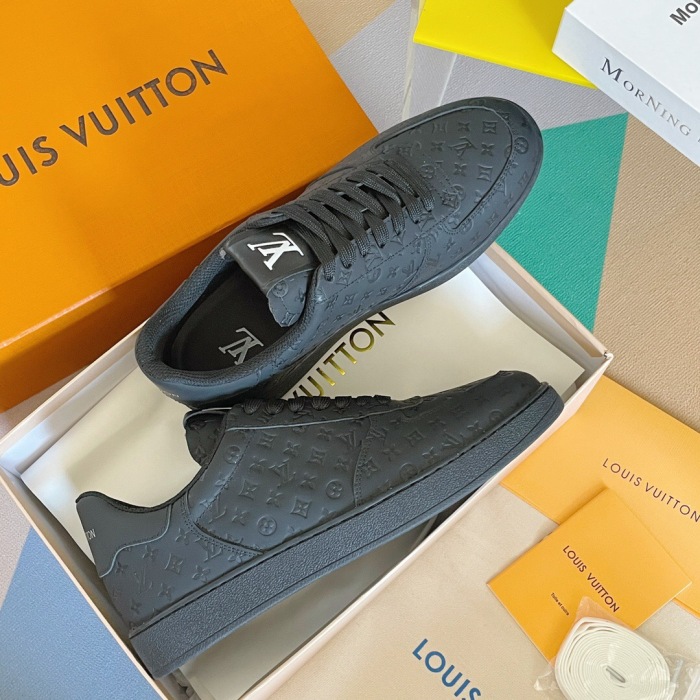 Louis Vuitton Rivoli Sneaker Size 39-45 2-Color