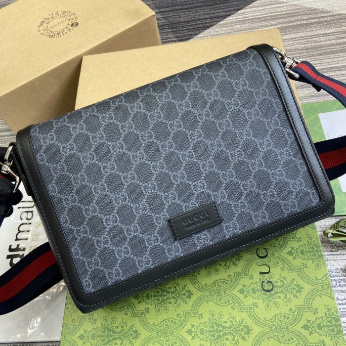 Gucci GG Supreme Shoulder Bags Size 20*27*8cm