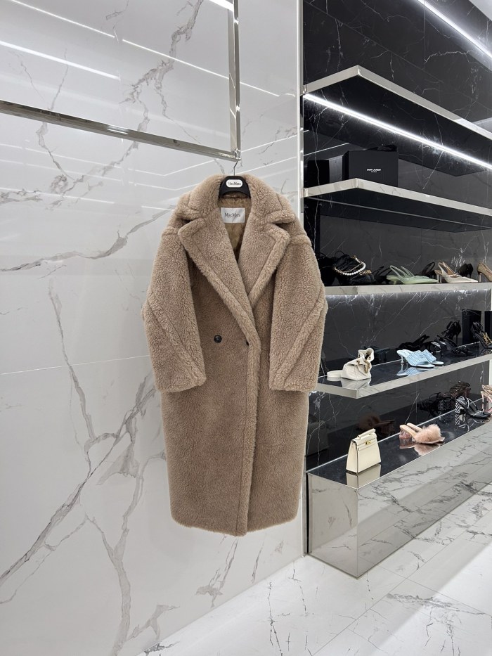 Max Mara Teddy fur long coat Size XS-M