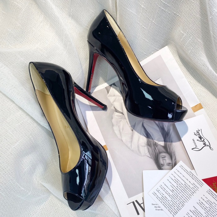 Christian Louboutin New Very Privé Pumps Size 35-41 3-Color