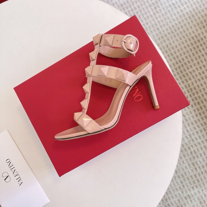 Valentino Roman Stud Calfskin Pumps Size 35-41 6-Color