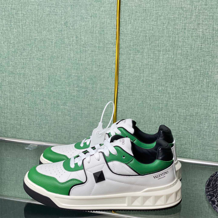 Valentino One Stud Low-Top Sneaker Size 36-45   10-Color