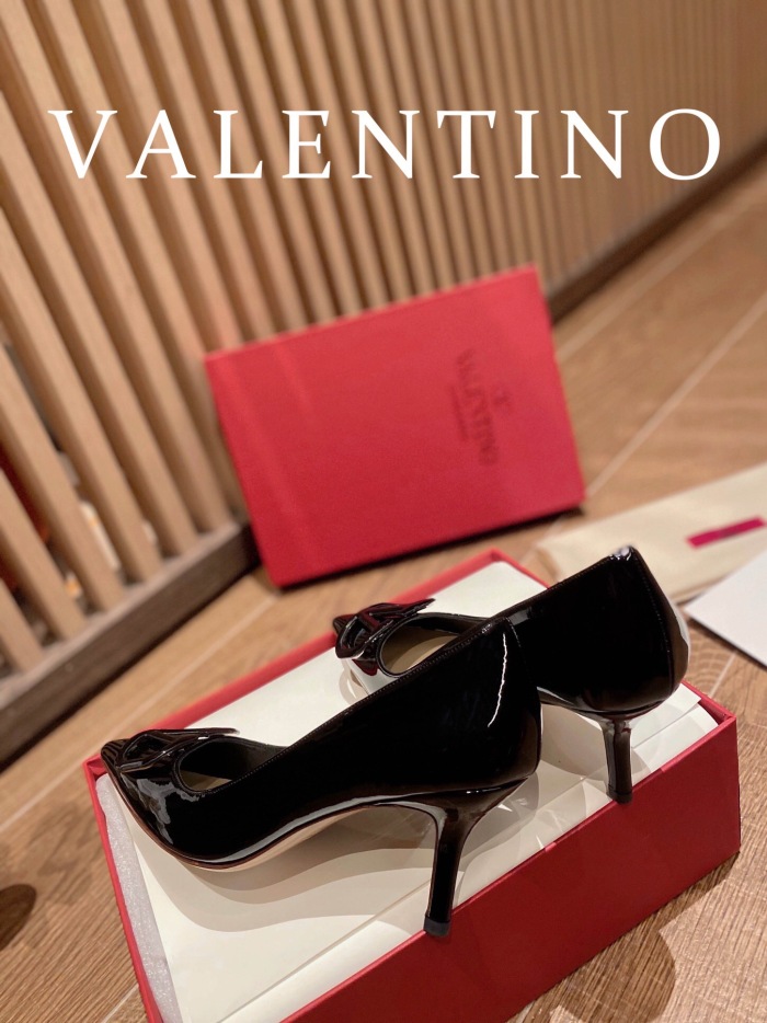 Valentino Vlogo Signature Patent Leather Slingback Pumps Size 35-41 4-Color