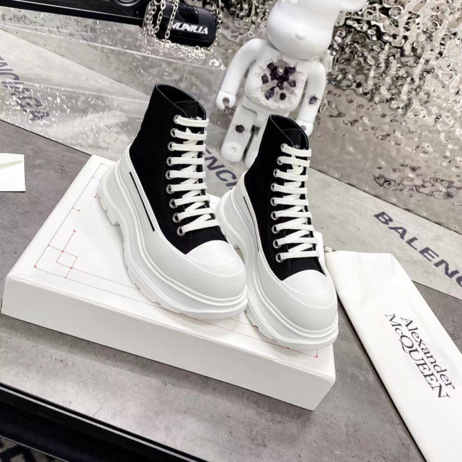 Alexander McQueen Tread Slick High Top Sneaker Size 35-45 4-Color
