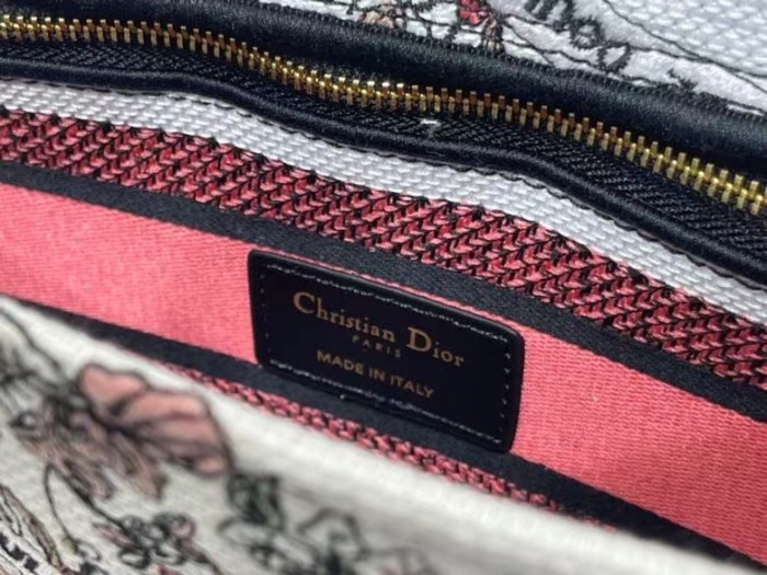 Dior Lady Women Shoulder Bags 24*20*11cm