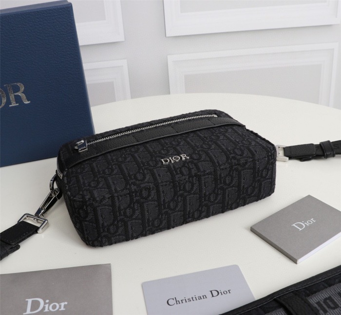Dior Oblique Men Shoulder Bags 2-Size