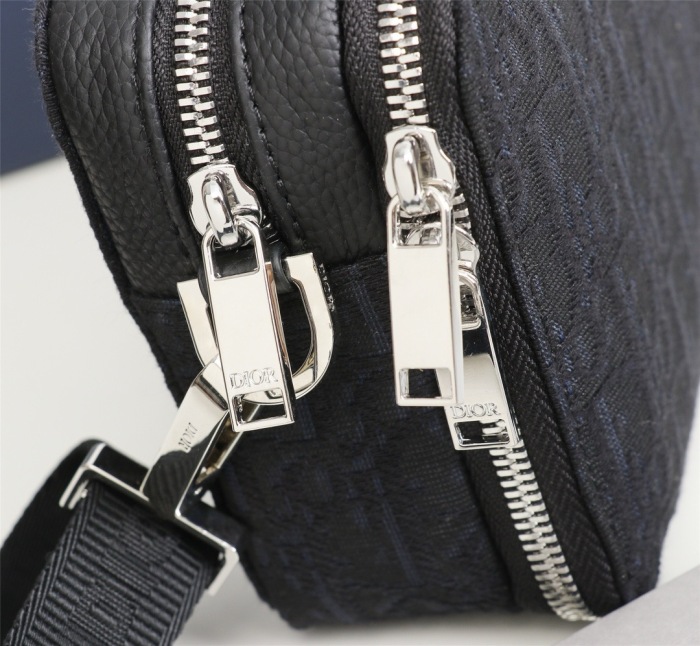 Dior Mens Shoulder Bags 17*12*6cm