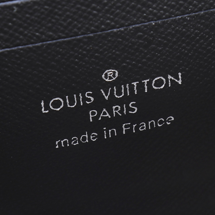 Louis Vuitton M81260 Alpha Wearable Wallet Men Bags Size 18.5*11*6.5cm