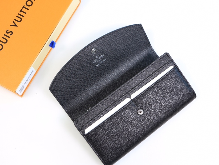 Louis Vuitton Wallet 19*10 cm