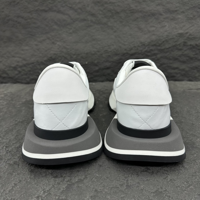 Valentino Lacerunner Sneaker Size 36-46