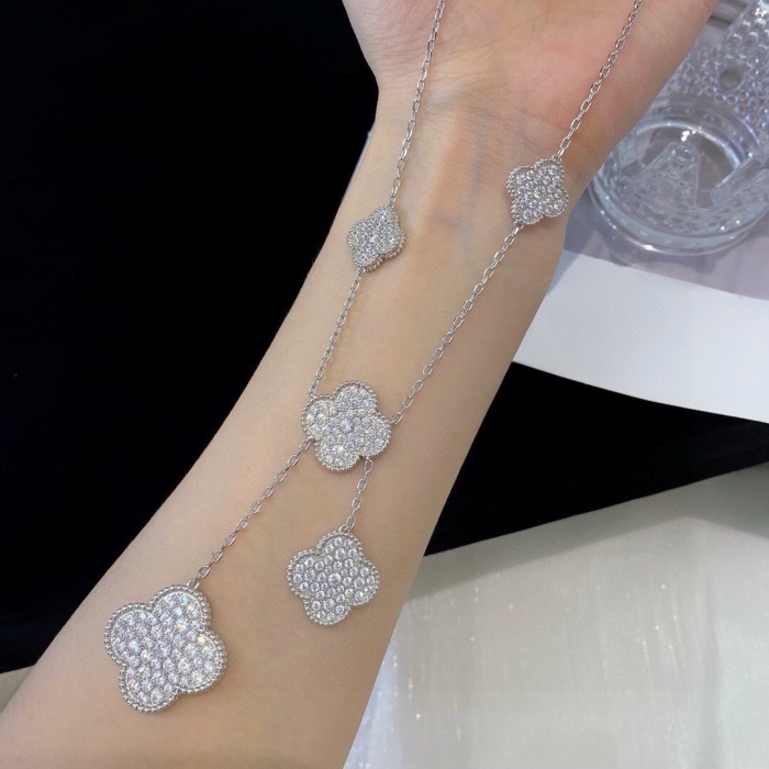 Van Cleef & Arpels Necklace