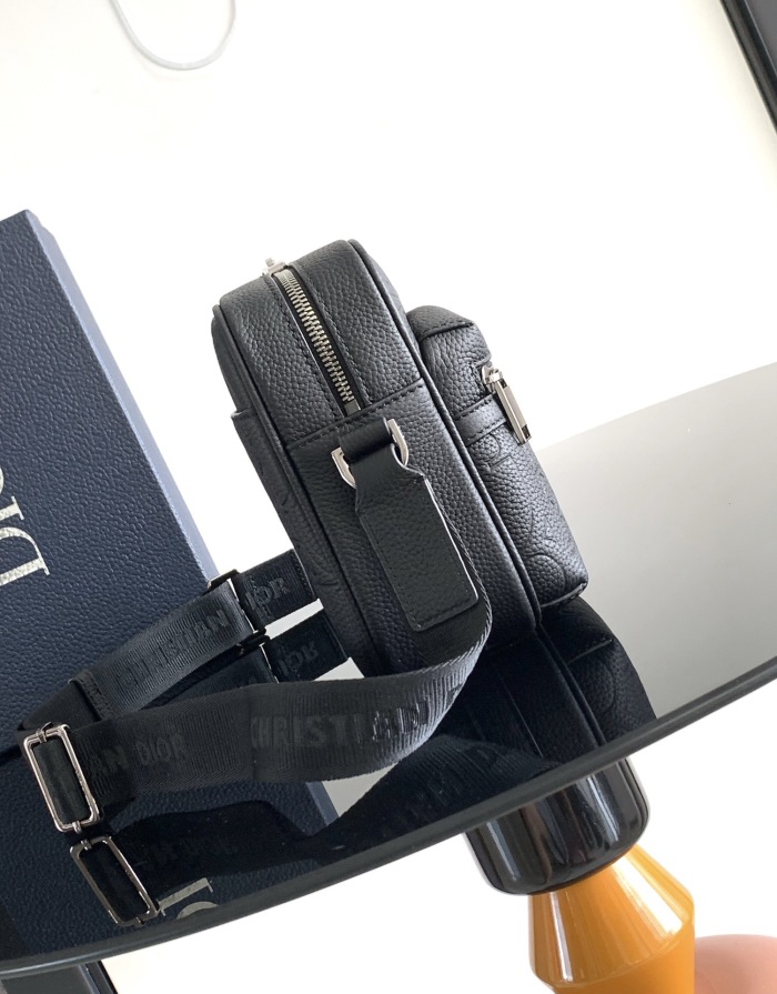Dior Rider 2.0 Men Shoulder Bags Size 23*17*7.5cm