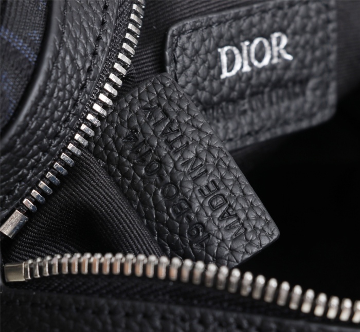 Dior Mens Shoulder Bags 18*14.5*6cm