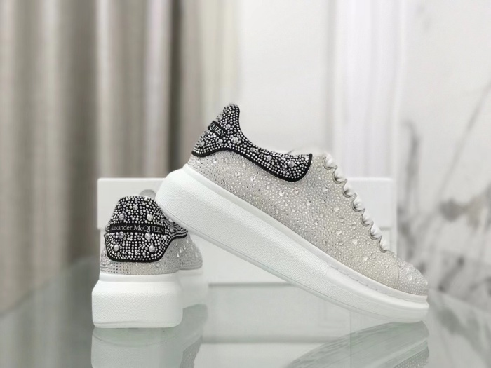 Alexander McQueen OVERSIZED Sneaker Size 35-40  4-Color