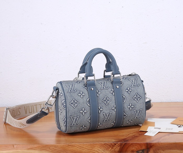 Louis Vuitton M22762 Keepall Bandouliere Women Bags Size 25*15*11cm