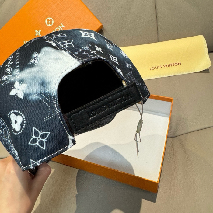 Louis Vuitton Baseball Cap 5-Color