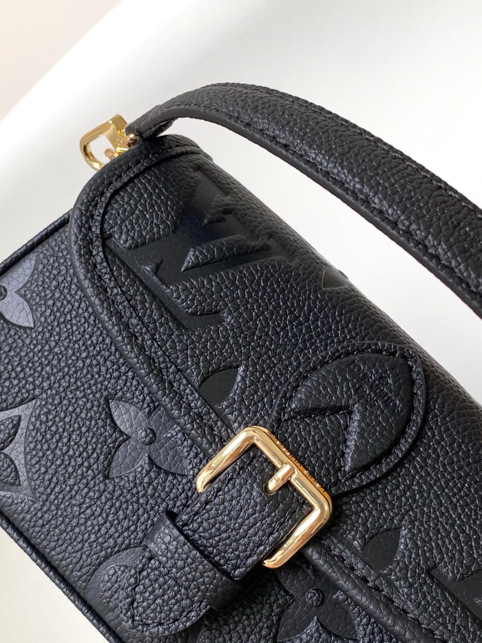 Louis Vuitton M83300 Nano Diane Women Shoulder Bags Size 19*10.5*6cm